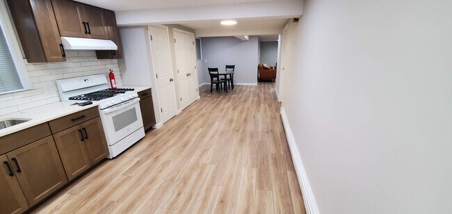 593 Hillside St Unit 1
