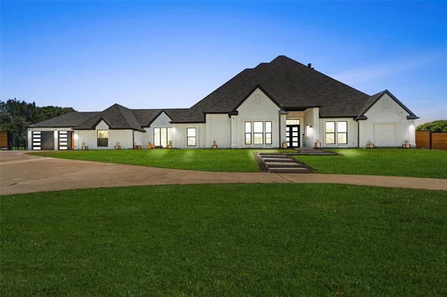 Photo - 209 Carriage Hill Ln