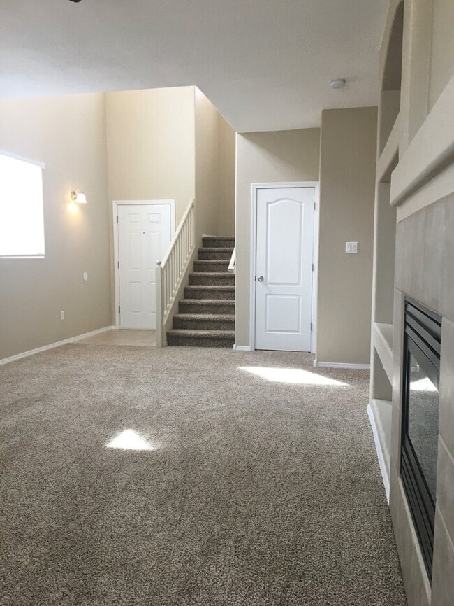 Photo - Gated Community - 2BR//2 Story - Cabezon