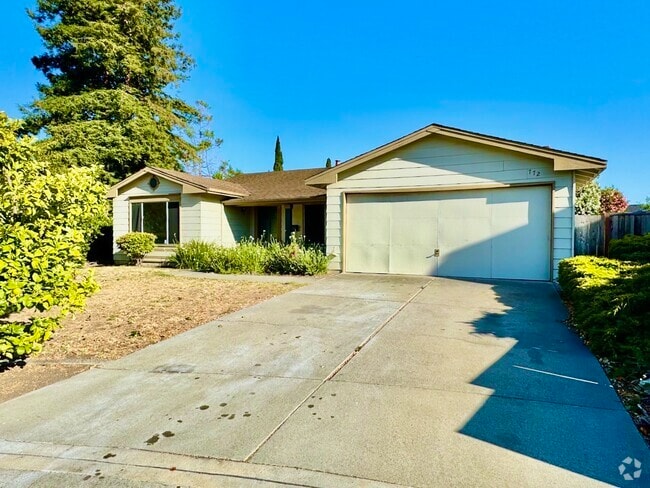 Building Photo - 772 Privet Ct Rental