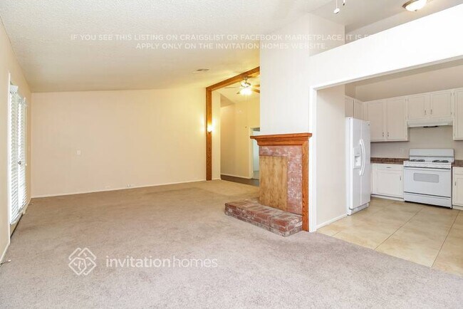 Photo - 25134 Hazelwood Cir