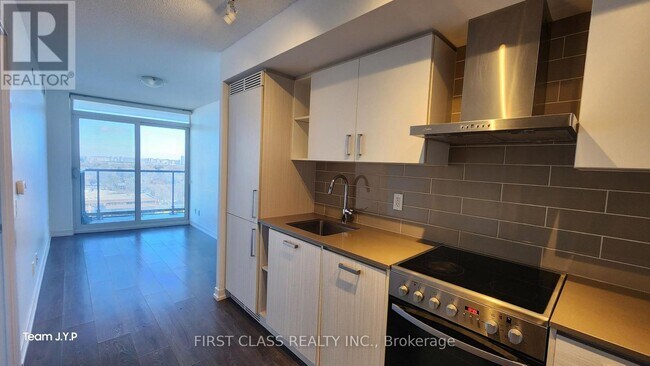 Photo - 125 Redpath Ave Unité 1413