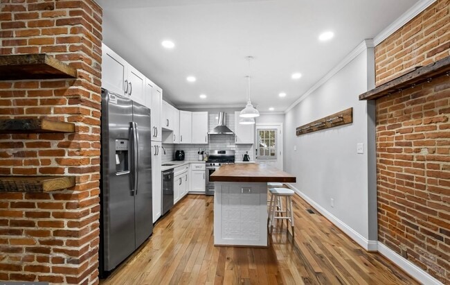 Kitchen - 106 E Clement St Townhome