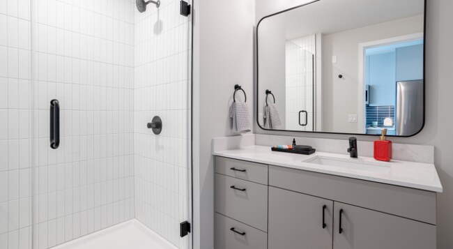 Photo - 1125 W Carroll Ave