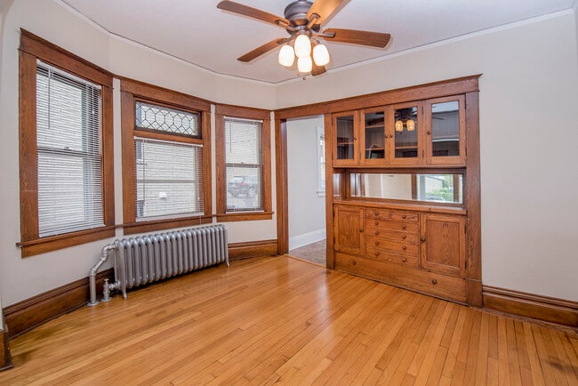 Photo - 1623 Selby Avenue