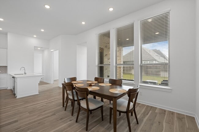Photo - 7602 Zinnia Blossom Ln