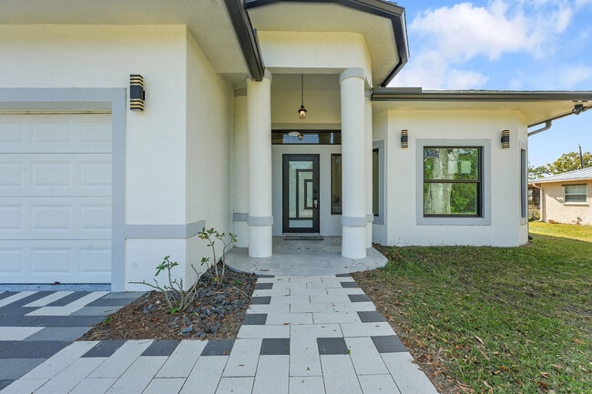 Photo - 6607 Deland Ave