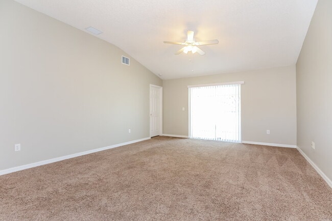 Photo - 11025 Whittney Chase Dr