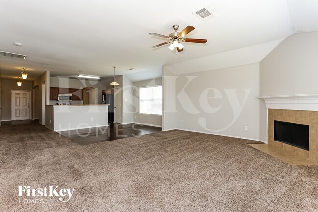 1422 Waldrop Dr