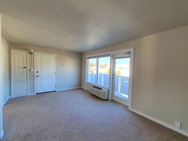 Photo - Adorable Second Floor Condo