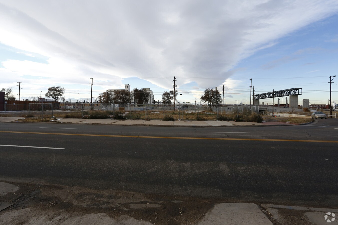 Primary Photo - Walnut Flats