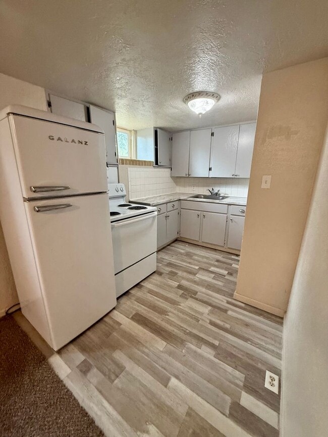 Photo - The Awnings Unit B