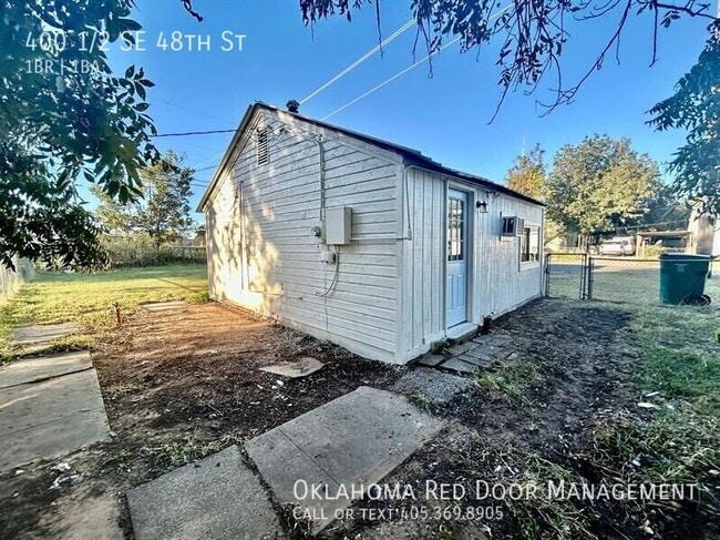 Photo - 400 SE 48th St