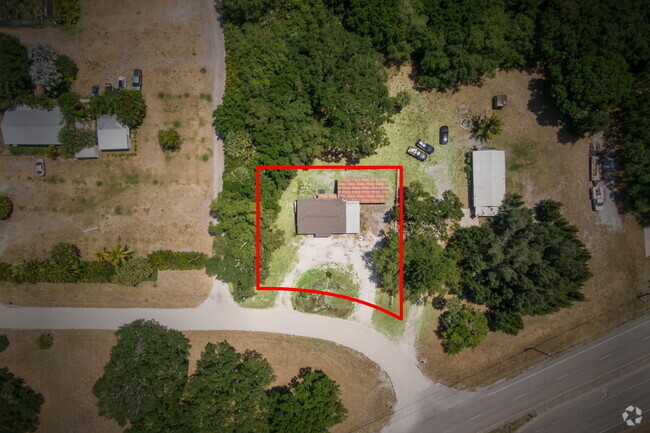 Building Photo - 8012 US-1 Rental