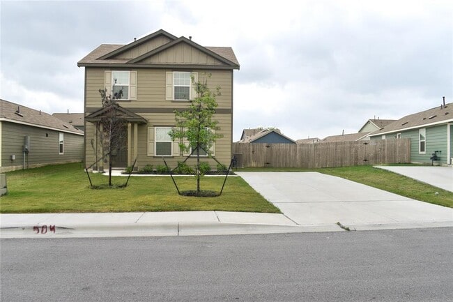 Photo - 504 Sunray Dr House
