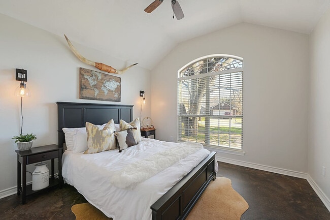 Photo - 1708 Beaver Pond Ct Unit SI ID1328061P