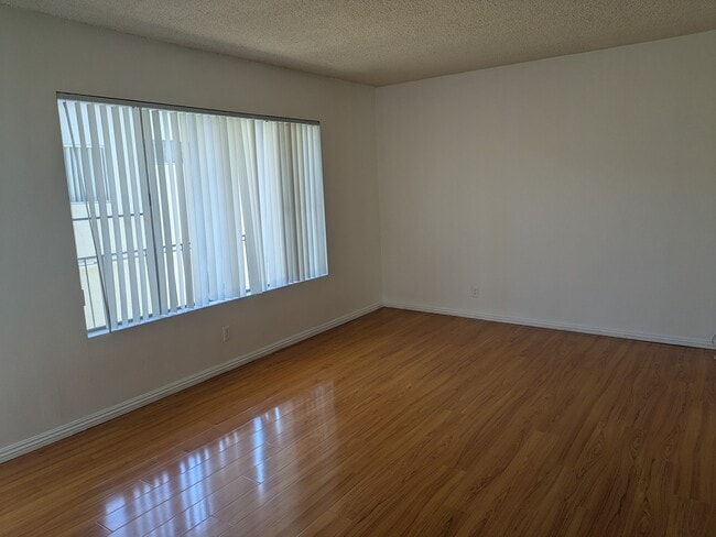 Photo - 20415 Anza Ave Unidad B