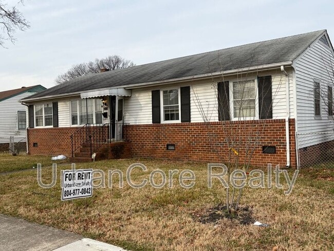 Photo - 808 N 30th St