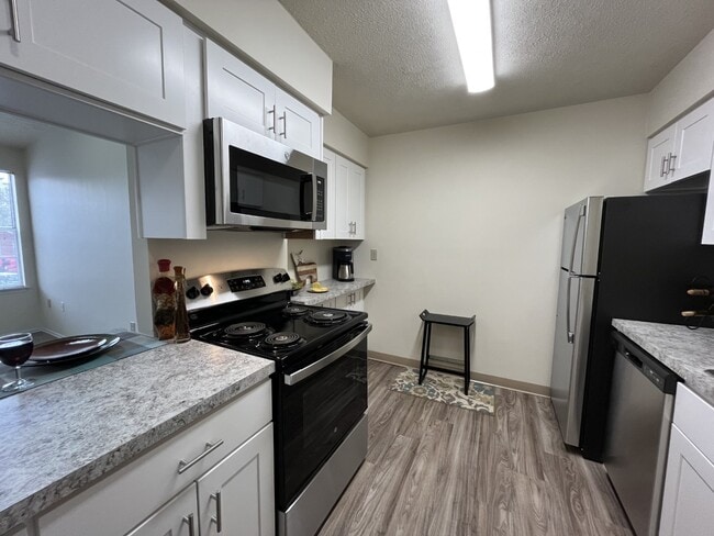 Brand NEW White Kitchen