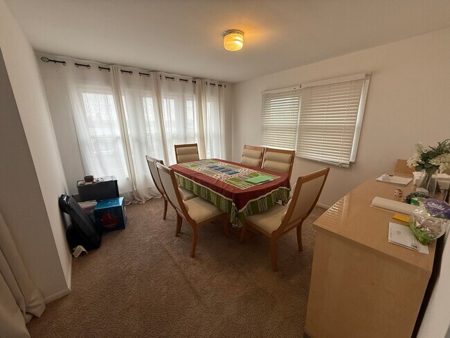 Photo - 1276 River Rd Unit 2