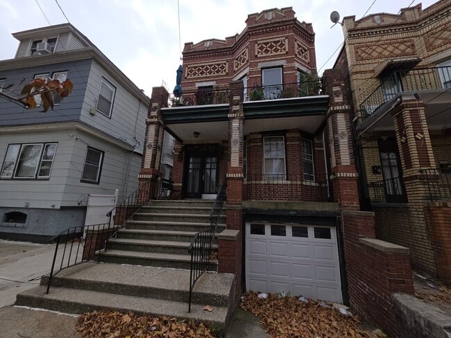 Building Photo - 45 Neptune Ave