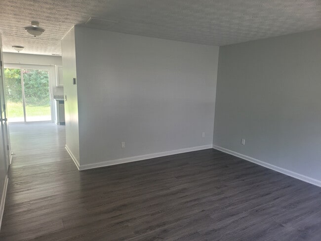 Photo - Room in Townhome on Bob White Ln SE