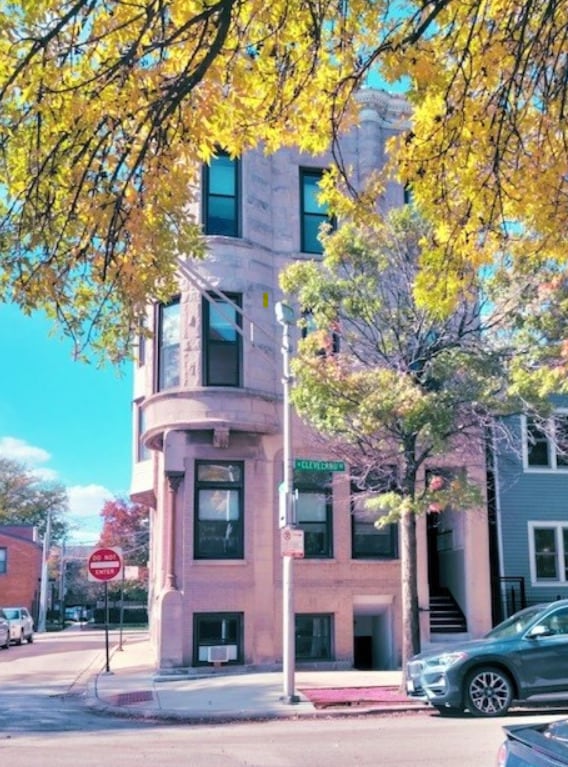 Cleveland building - 1612 N Cleveland Ave Rental