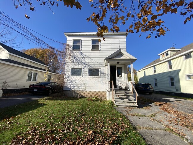 Building Photo - 216 Chemung St Unit 3 Rental