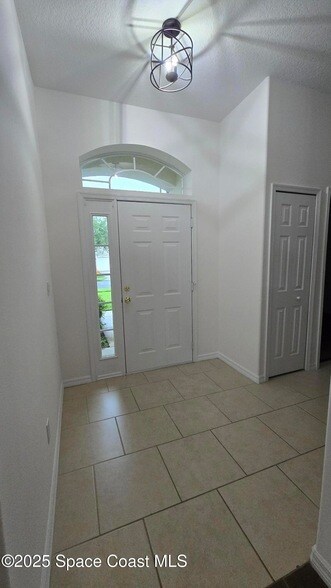 Photo - 1152 Bainbury Ln