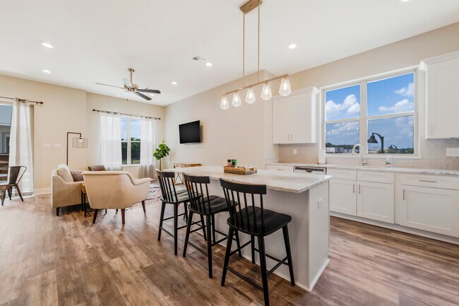 sample - 107 Centre Sarcelle Blvd