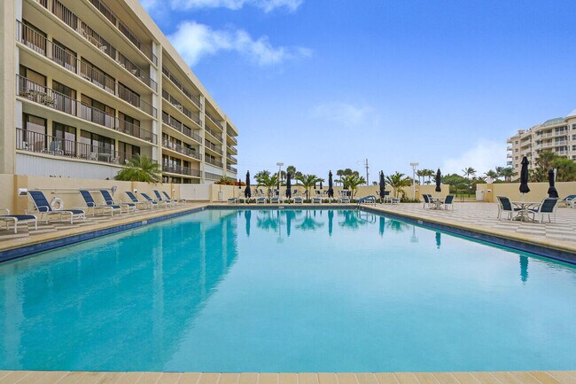 Photo - 1300 Jimmy Buffett Mem Hwy Unit 523