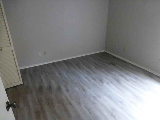 Photo - 2822 Whitehall Dr