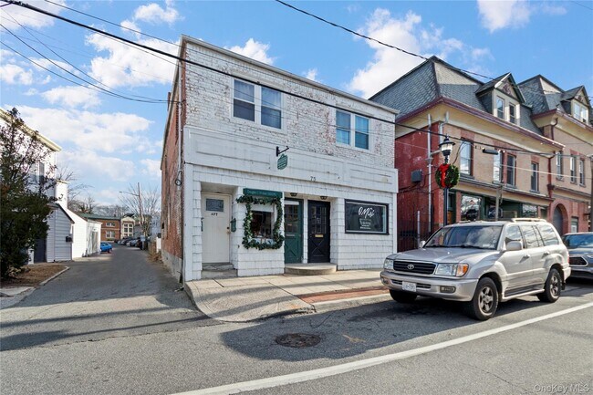 Building Photo - 75 South St