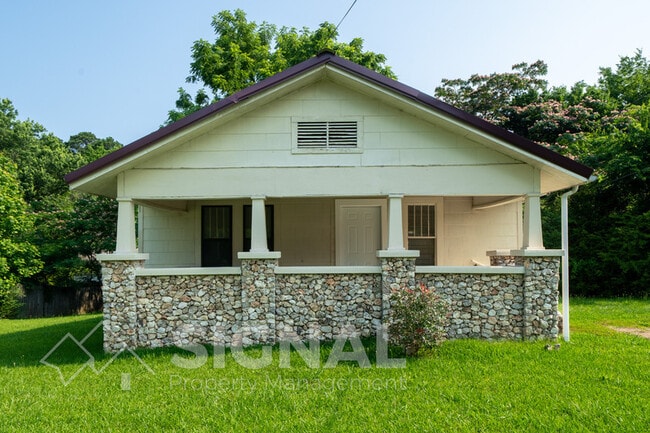 Photo - 104 21st Ave NW House