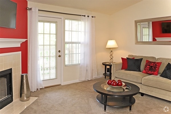 Sala de estar - The Crossings at Short Pump