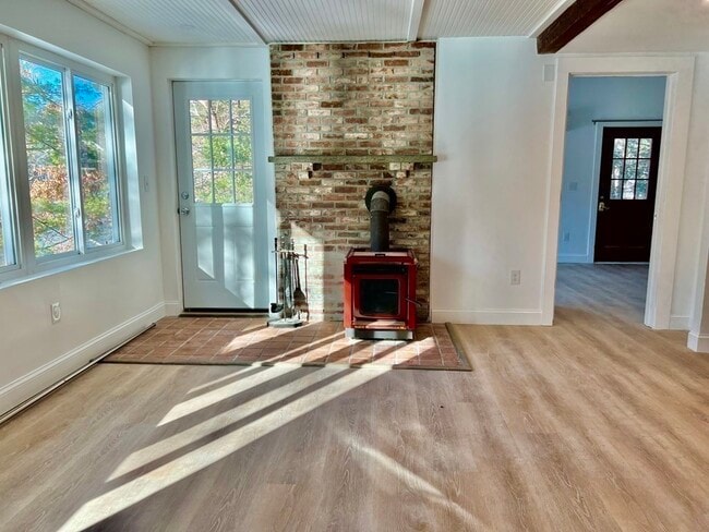 Photo - 24 Old Mill Rd Unit B