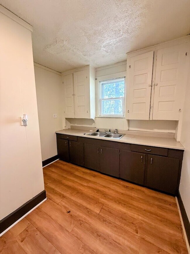 Photo - 2048 2nd St NE Unit 2050