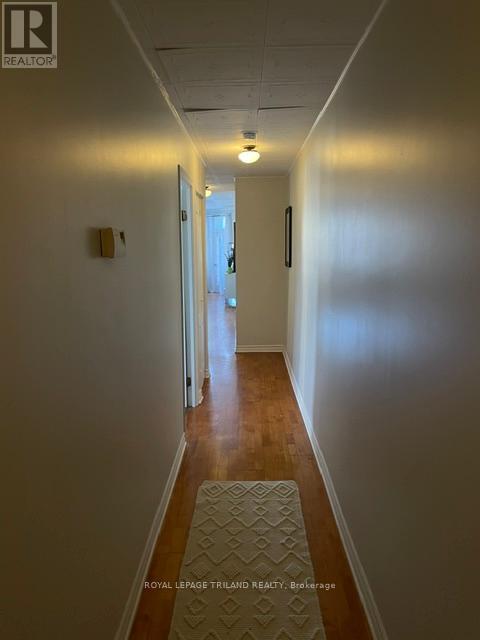 Photo - 275 Queens Ave Unité 301