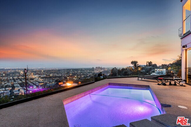 Photo - 8308 Grand View Dr