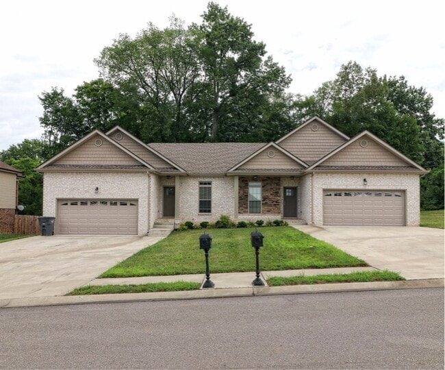 Building Photo - 301#A Chase Drive