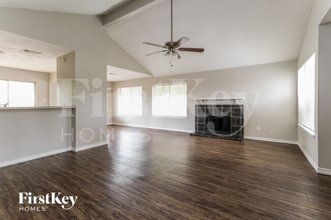 Photo - 22319 Meadowrock Dr