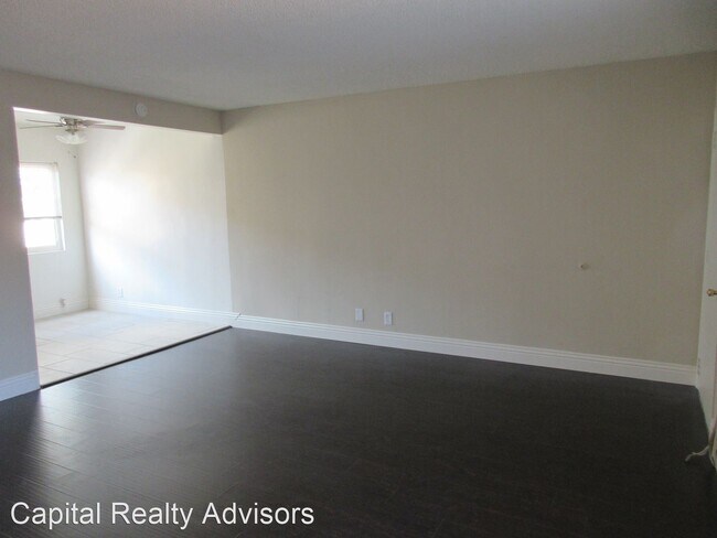 Photo - 2040 W Wardlow Rd