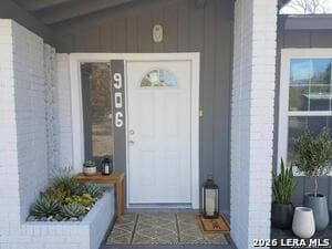 Photo - 906 E Petaluma Blvd