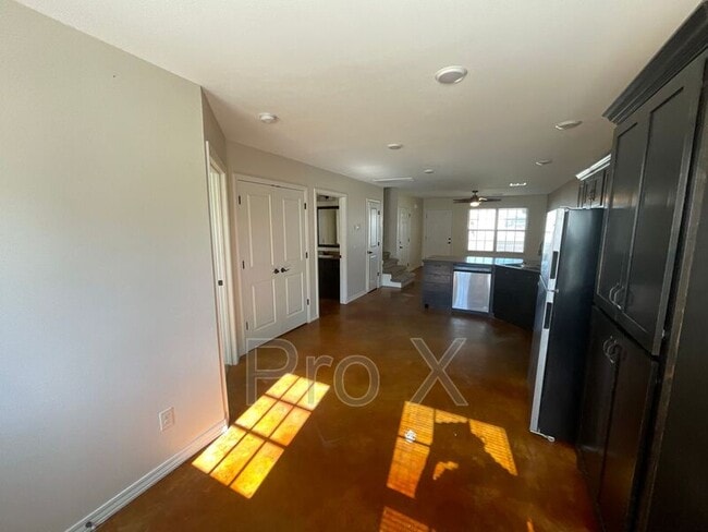 Photo - 408 Carson Way Unit Apt A