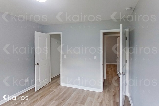 Photo - 236 Fox Chase Wy