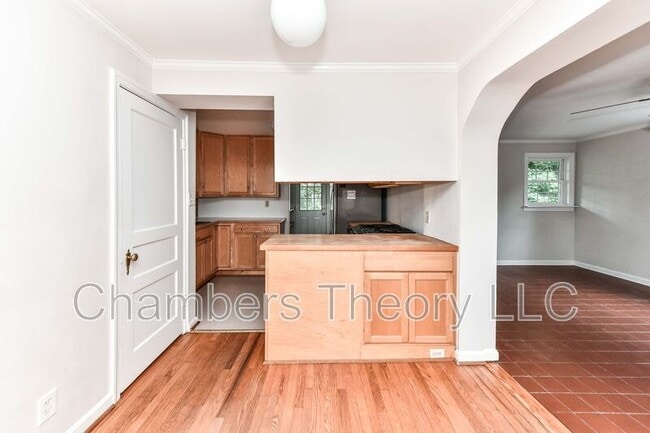 Photo - 419 S Barton St