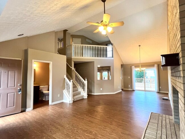 Photo - 1330 Pannelly Pl