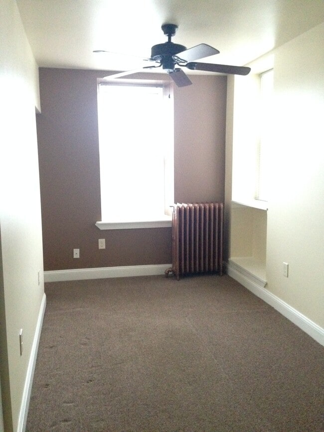 Photo - 266 Shelmire St Unit 5