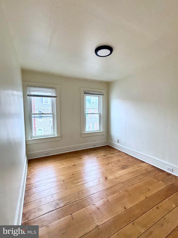 Photo - 28 Caroline St