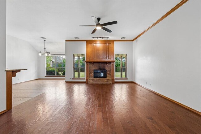 Photo - 2725 NW 166th St